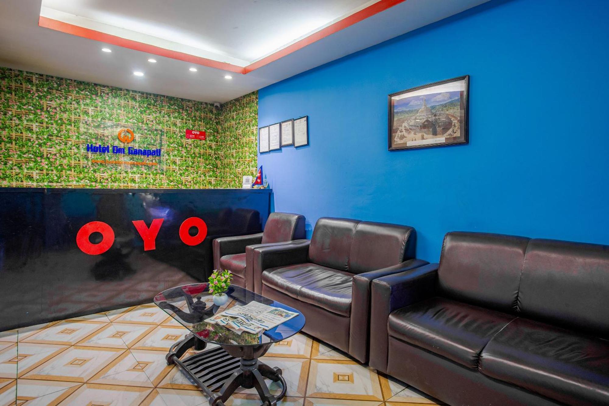 Oyo 808 Hotel Om Ganapati Pvt Ltd Катманду Экстерьер фото